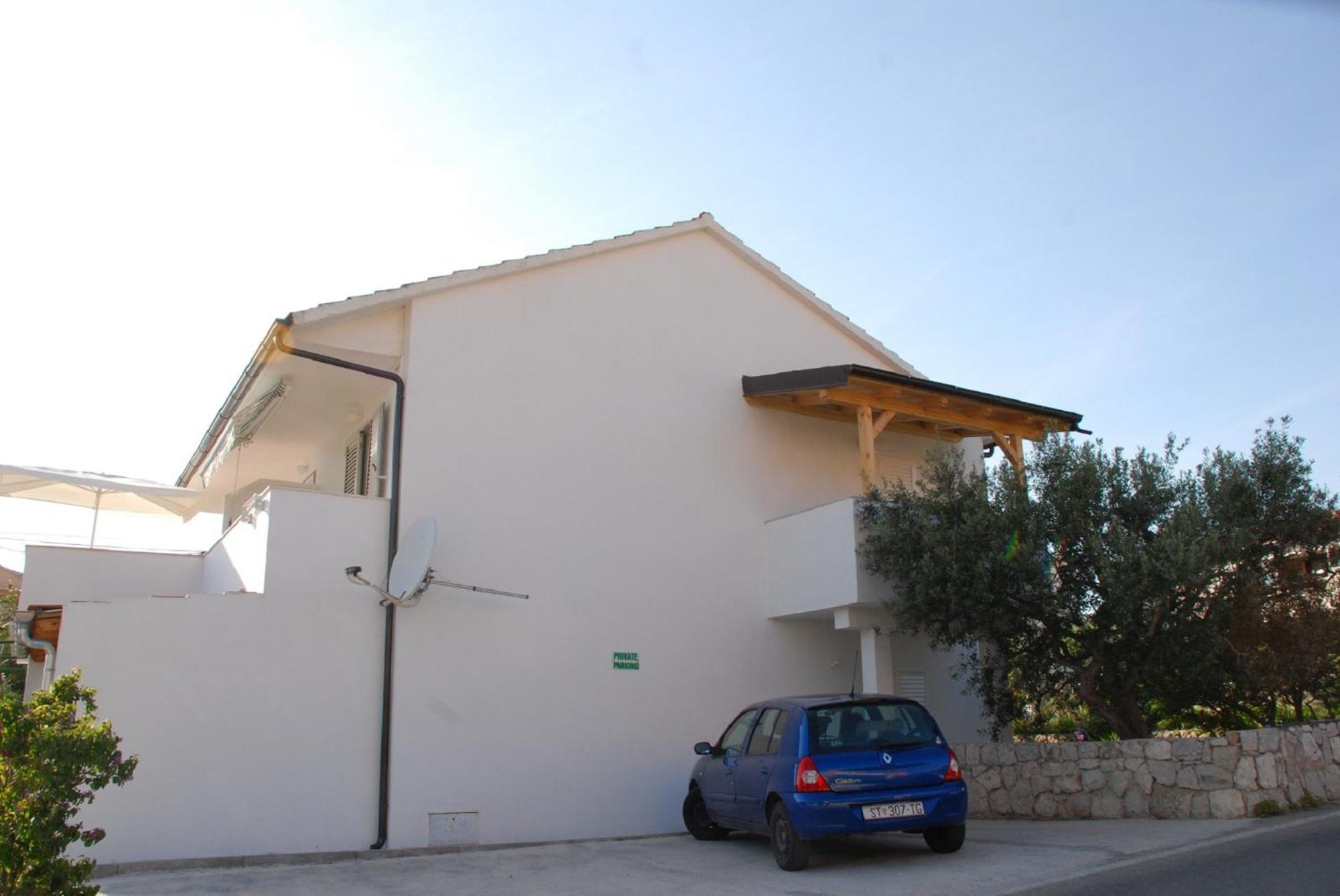 Teo 1 Guest house 3*